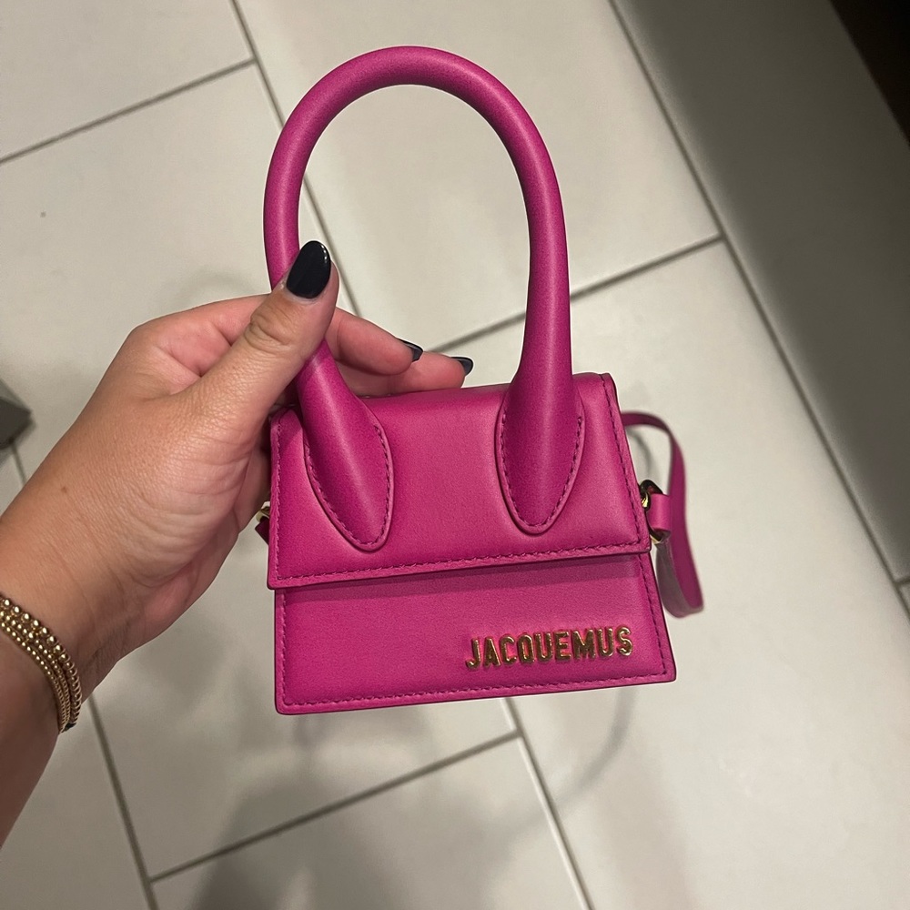 BRAND NEW NEVER BEEN USED Jacquemus Le Chiquito bag